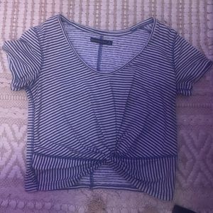 Abercrombie and Fitch cropped stripped knotted shirt